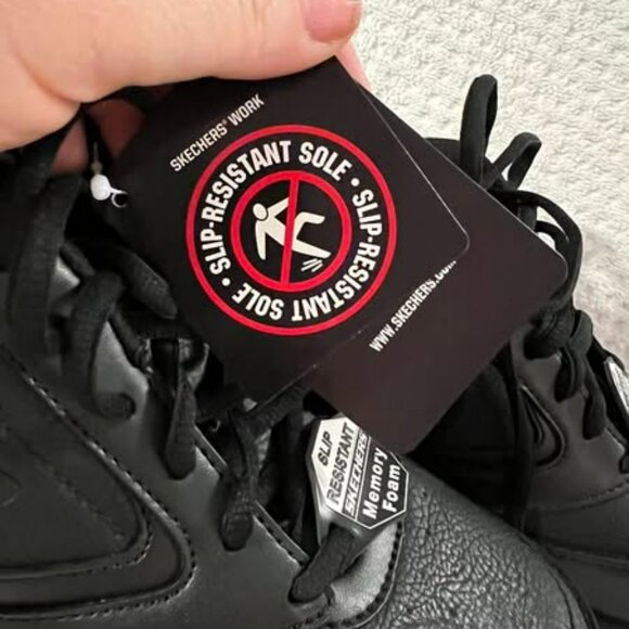 Size 9.5 - NIB - Skechers - Black Relaxed Fit - Memory Foam Work Shoes - Picture 4 of 5